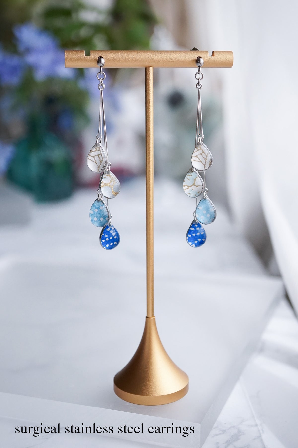 Shigure Earrings #4 - Ultramarine
