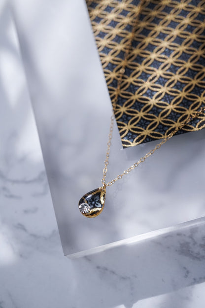 Morning dew necklace - Flower Shippo