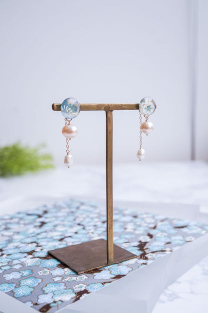 Little Spring Earrings -Plum Blossom (Light Blue)