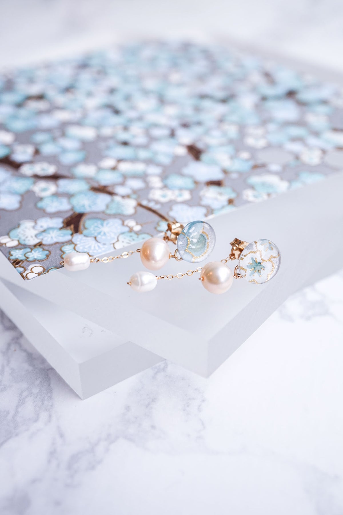 Little Spring Earrings -Plum Blossom (Light Blue)