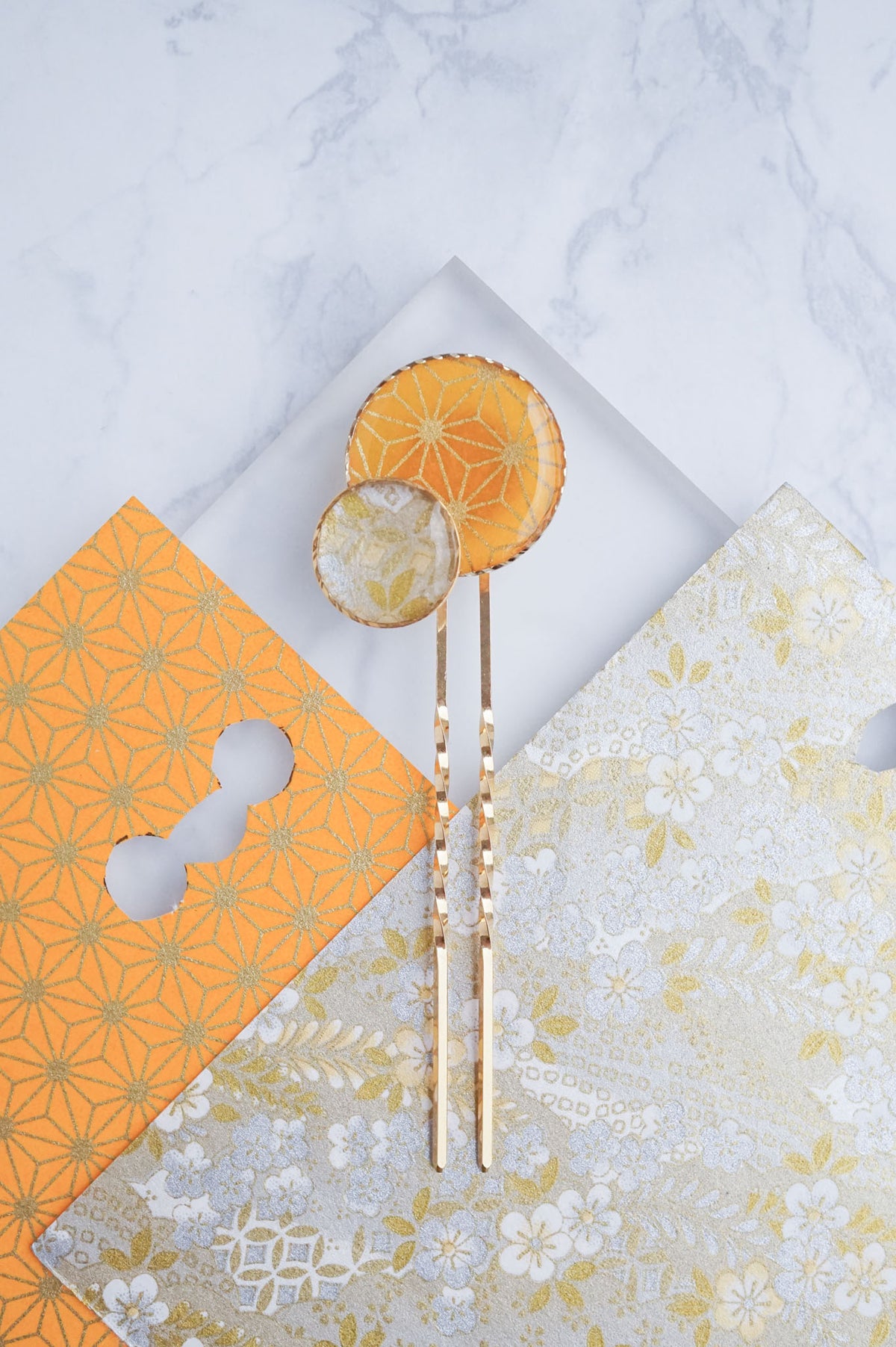 Moonflower Hairpin -Hemp Leaf (Yellow)