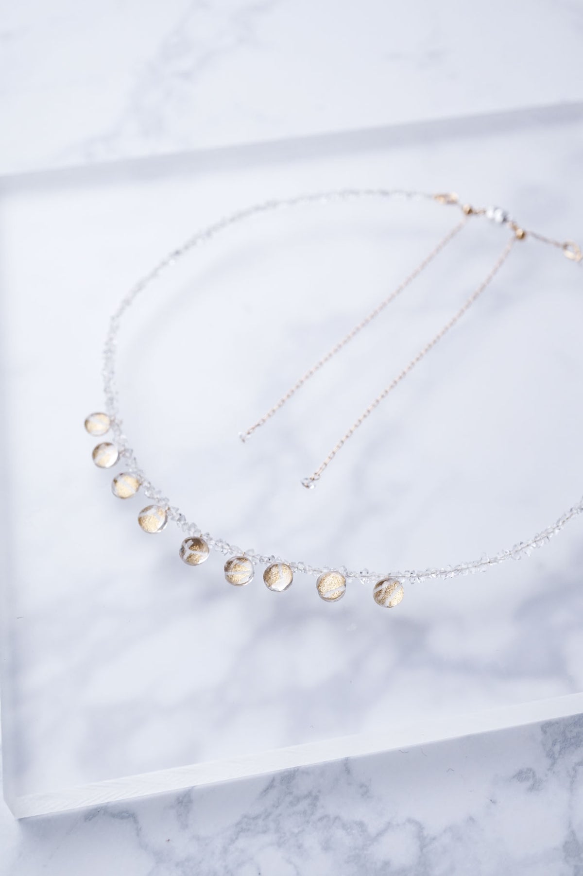 Rain Berry Neckless - Hemp Leaf