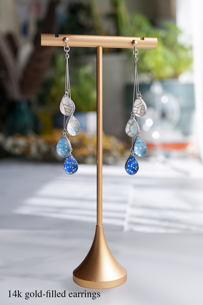 Shigure Earrings #4 - Ultramarine