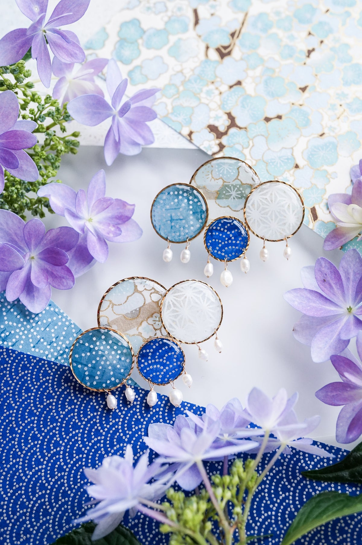 Star Flower Brooch - Lapis Lazuli -