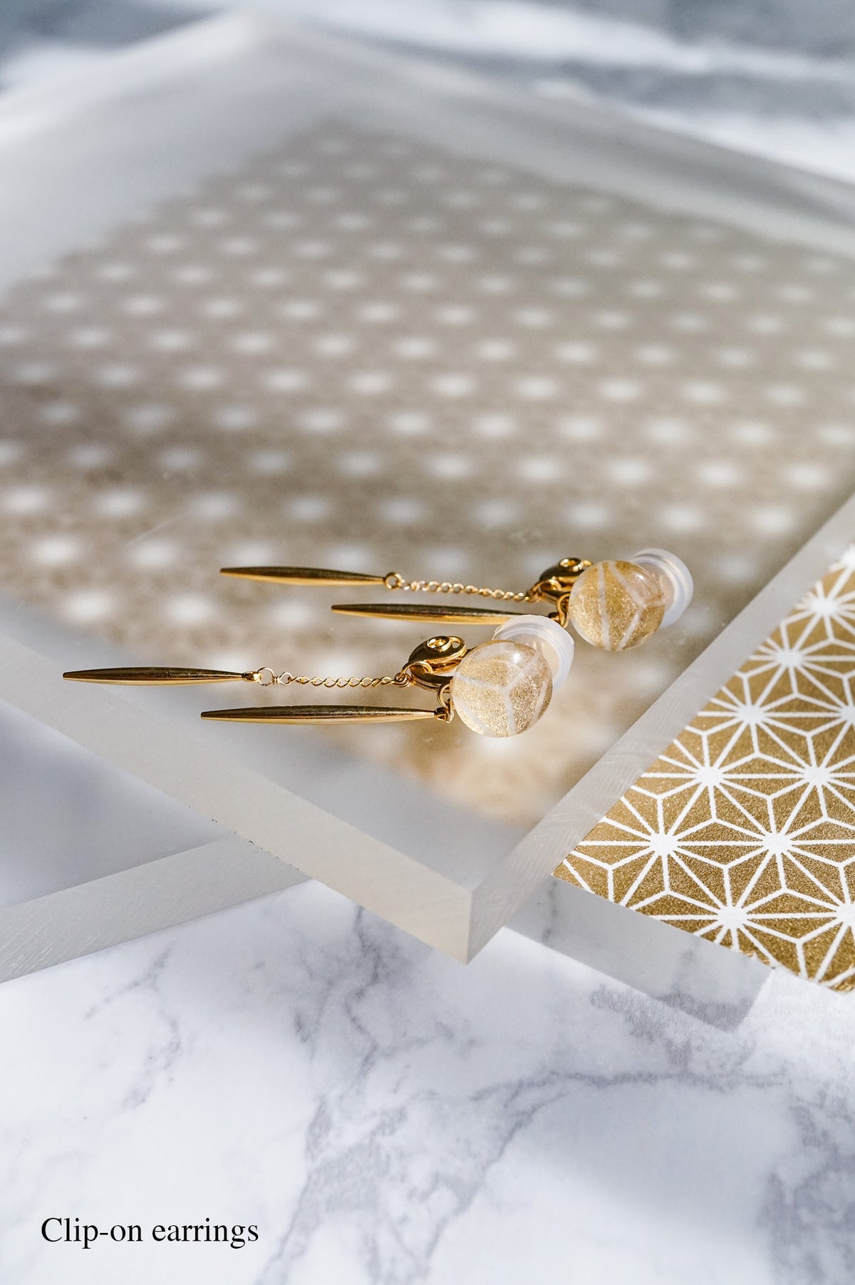 Icicle Earrings - Hemp Leaf (Gold)