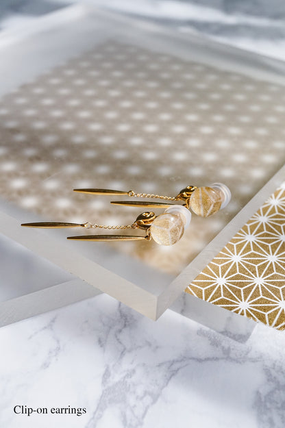 Icicle Earrings - Hemp Leaf (Gold)
