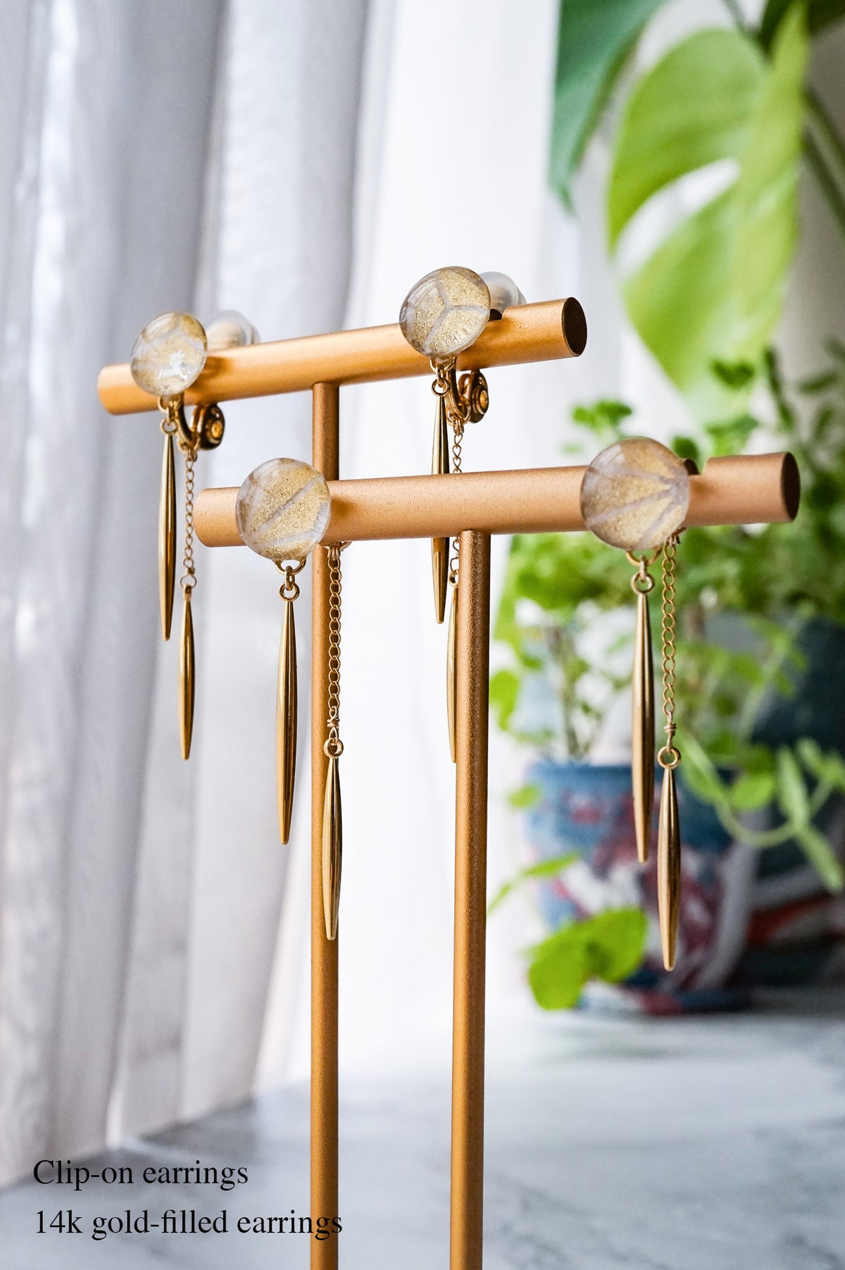 Icicle Earrings - Hemp Leaf (Gold)