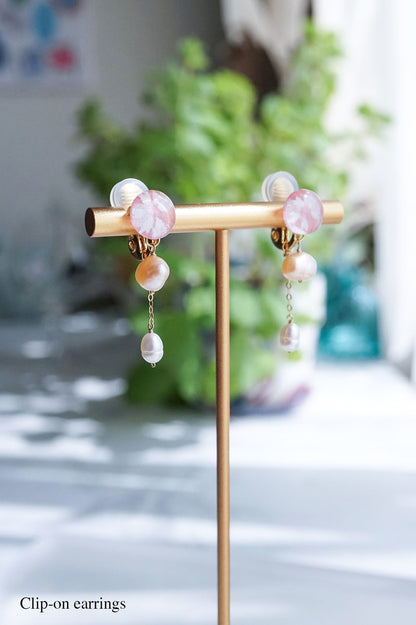 Little Spring Earrings - Tiny Sakura (Pink)