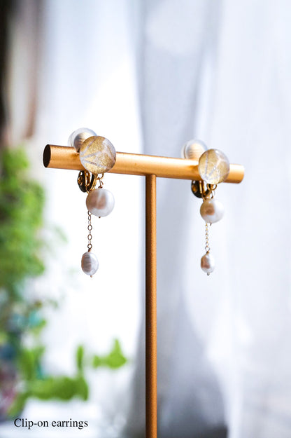 Little Spring Earrings - Hemp Leaf (Gold)