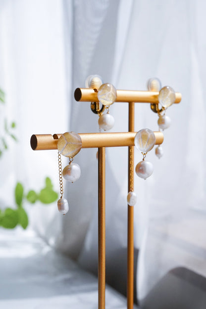 Little Spring Earrings - Hemp Leaf (Gold)