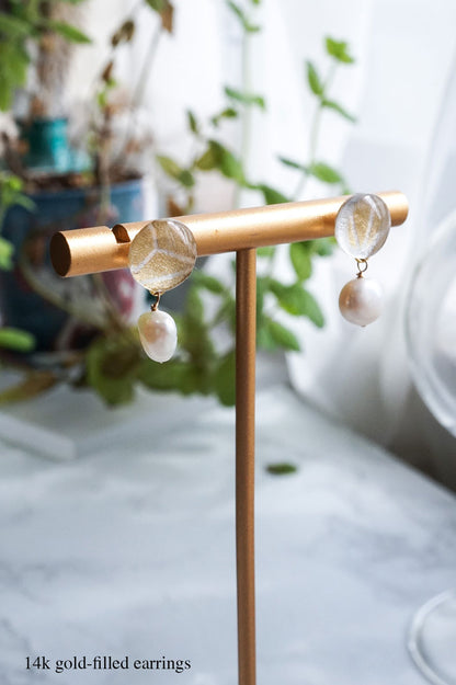 Little Spring Earrings - Hemp Leaf (Gold)