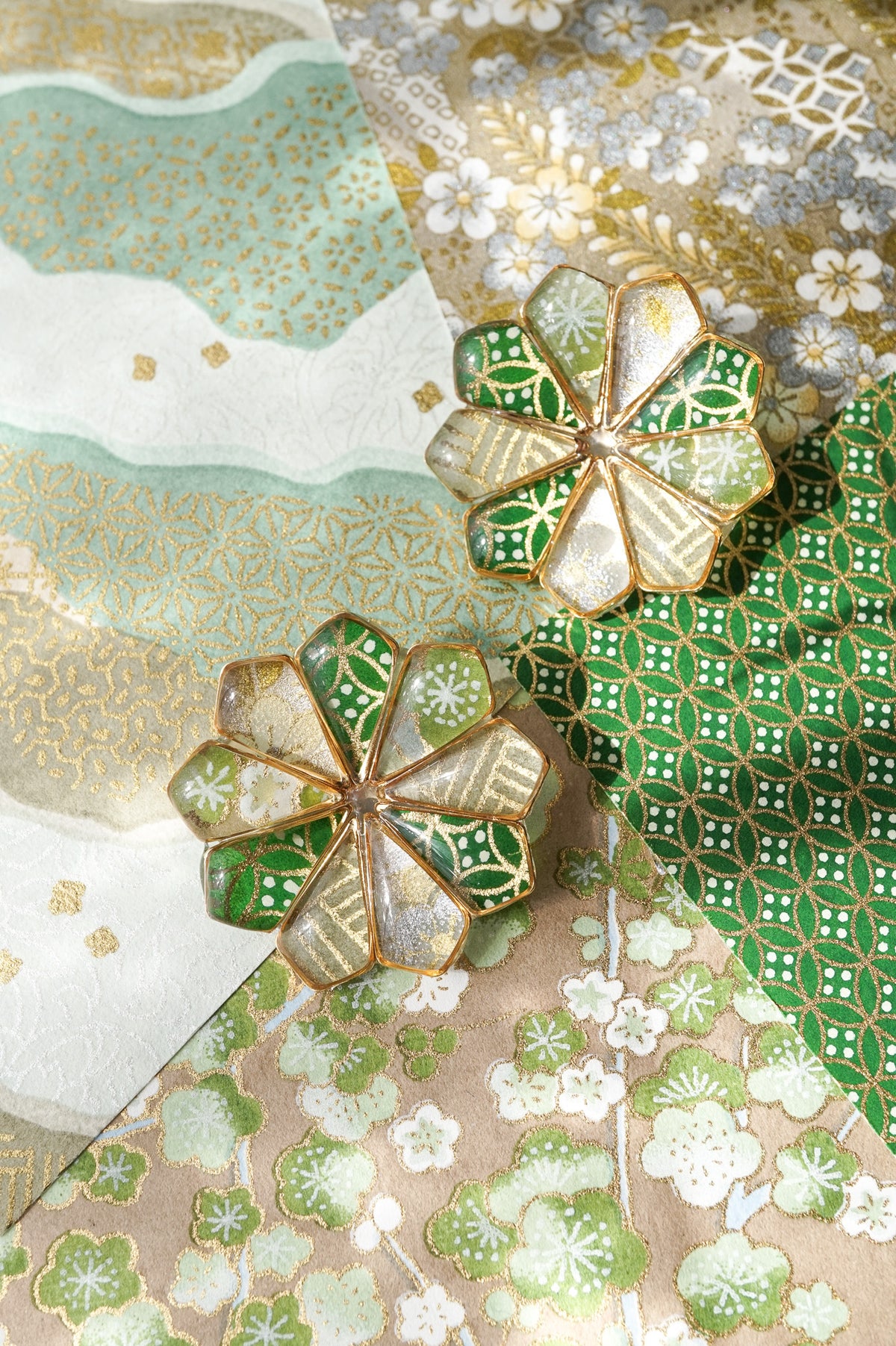 Star Flower Brooch -Evergreen-