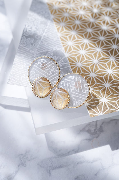 Kumi Circle Earrings - Sayagata (Gray)