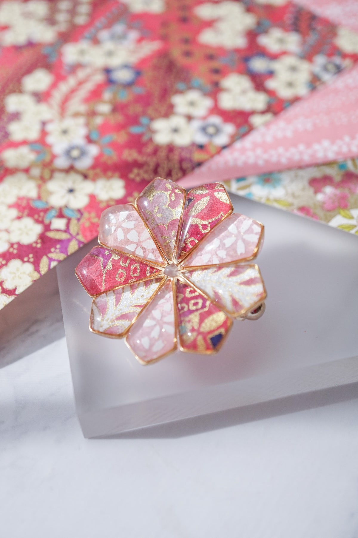 Star Flower Brooch - Lapis Lazuli -