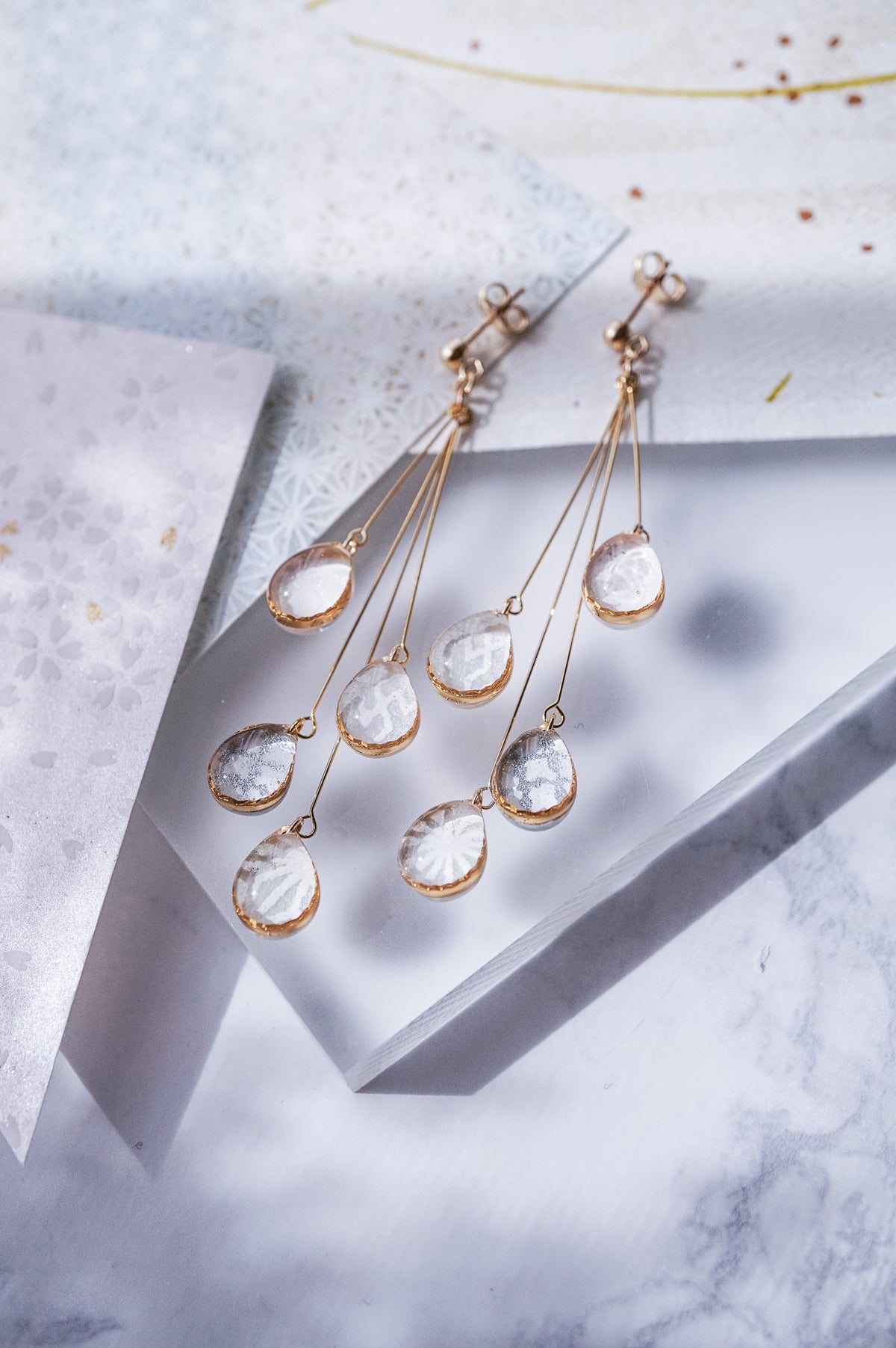 Shigure Earrings #4 - Lily of the Valley