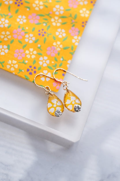 Morning Dew Earrings - Dianthus (Yellow)
