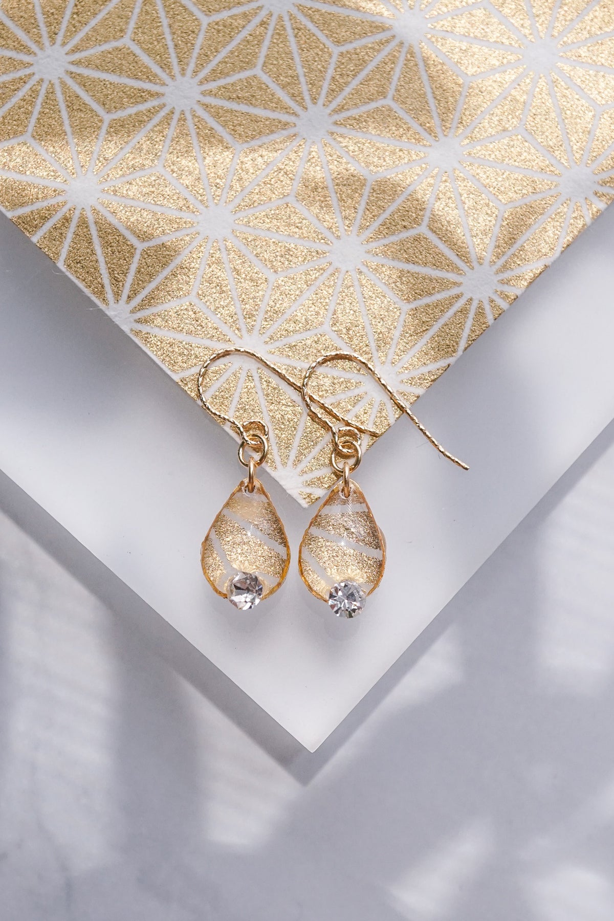 Morning Dew Earrings - Hemp Leaf (Gold)