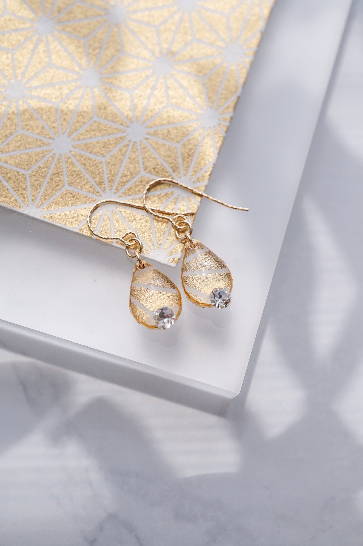 Morning Dew Earrings - Hemp Leaf (Gold)