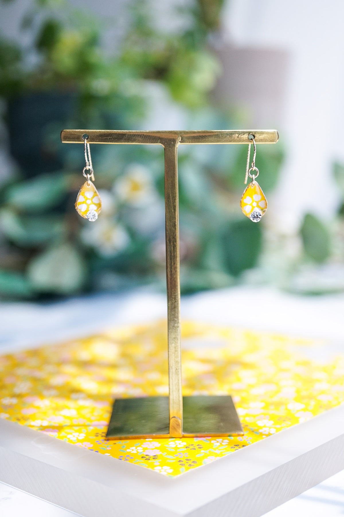 Morning Dew Earrings - Dianthus (Yellow)