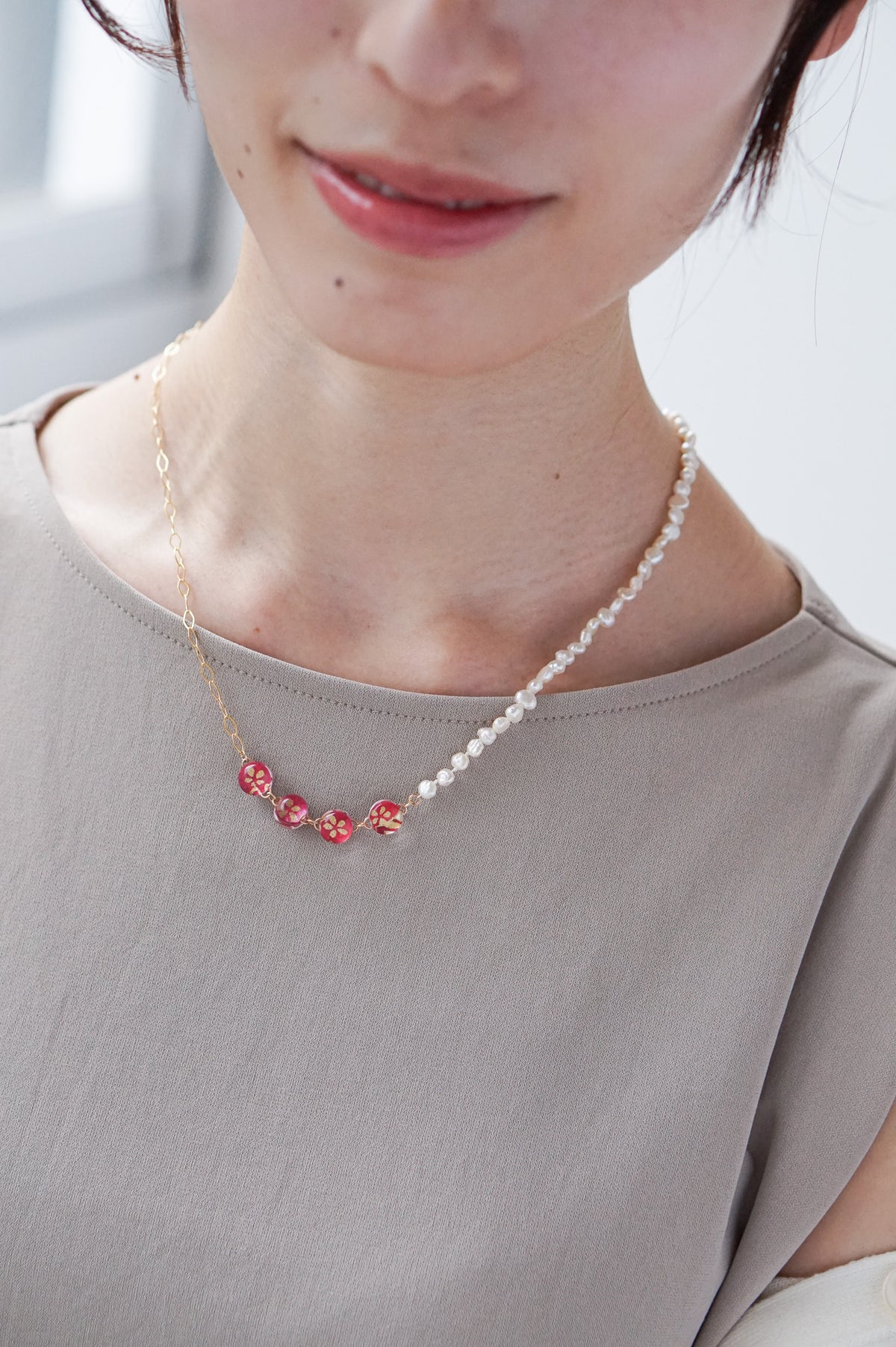 Urara Necklace 50cm - Plum (Magenta)