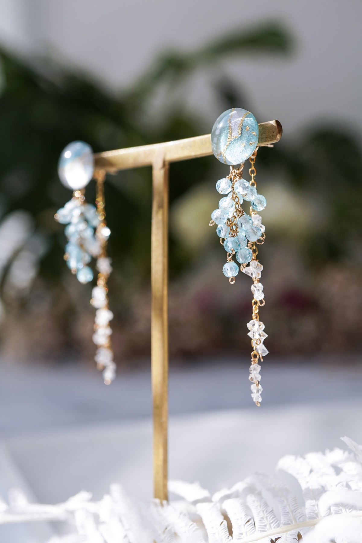 Little Snow Earrings - Plum Blossom (Light Blue)