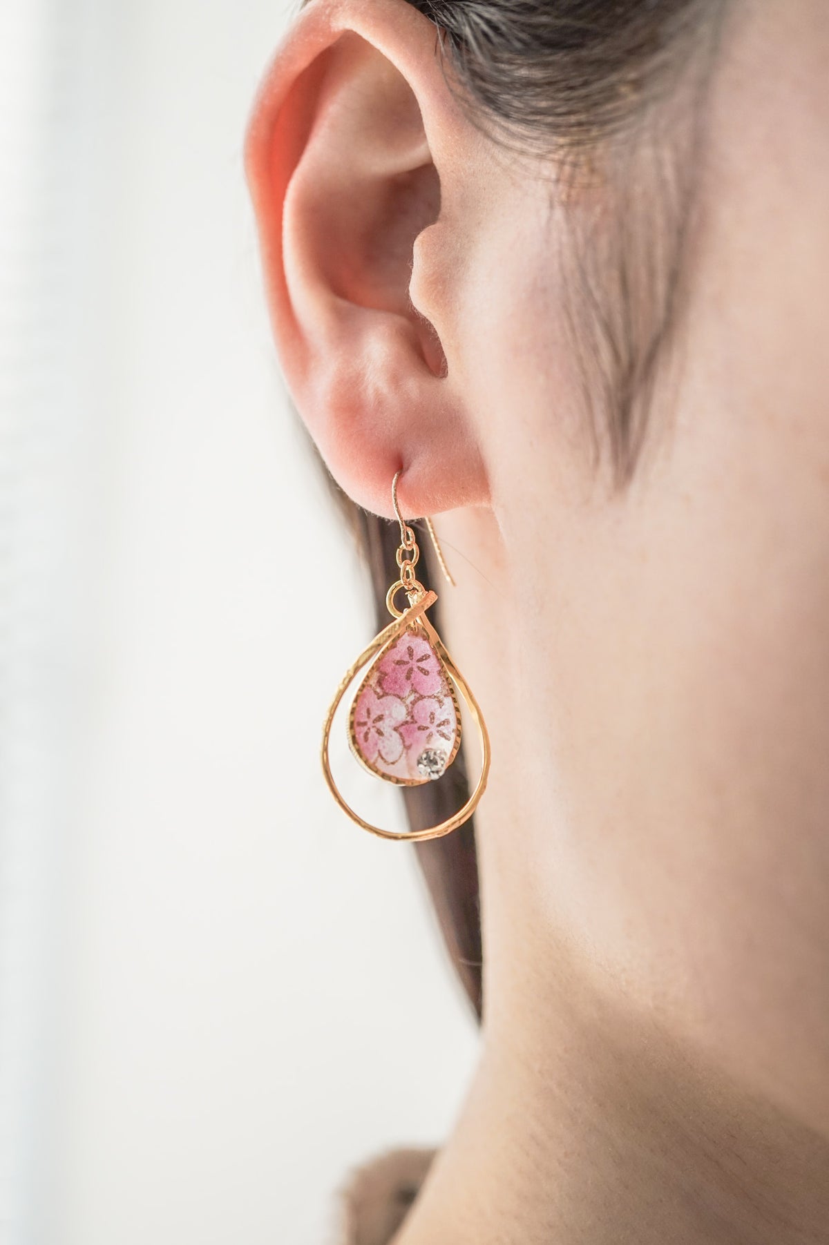 Flower Drop Earrings - Plum (Pink)