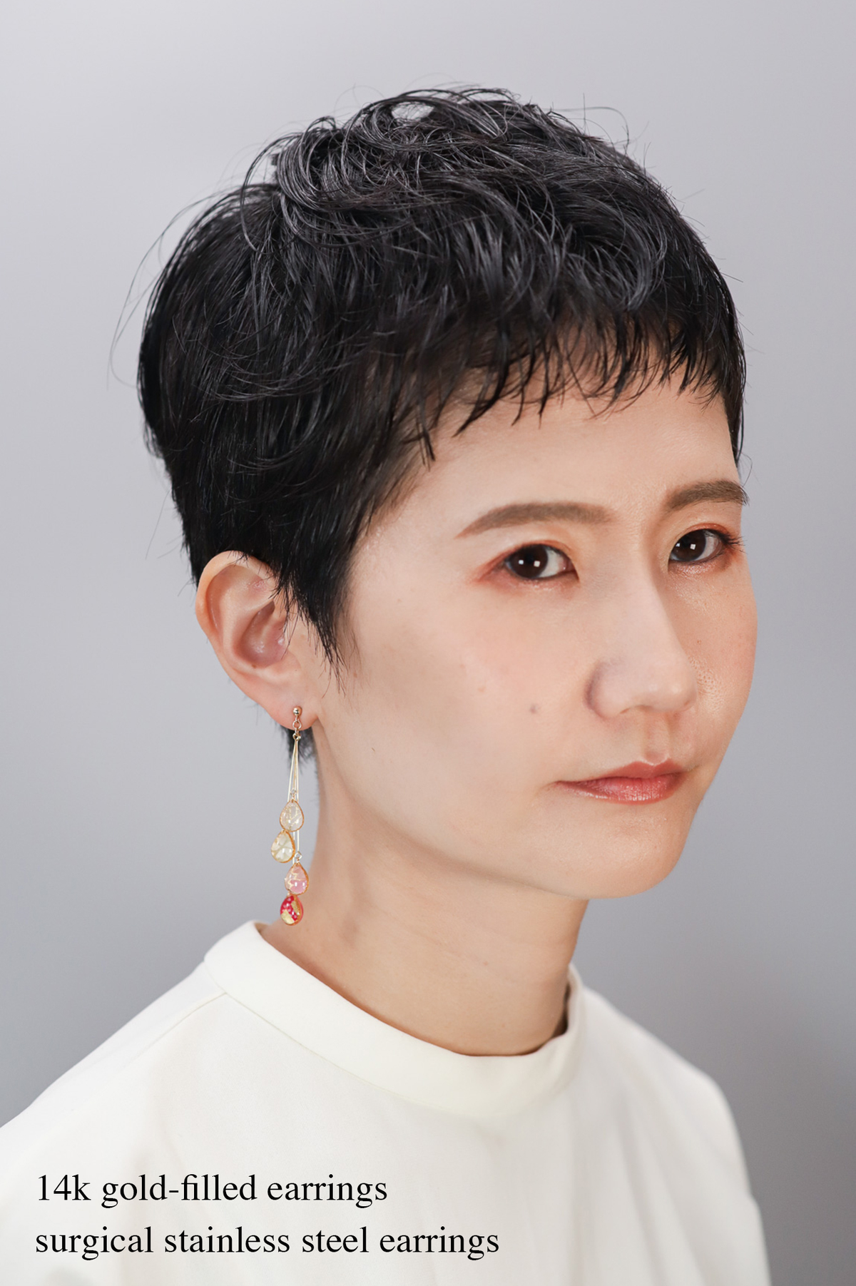 Shigure Earrings #4 - Crimson