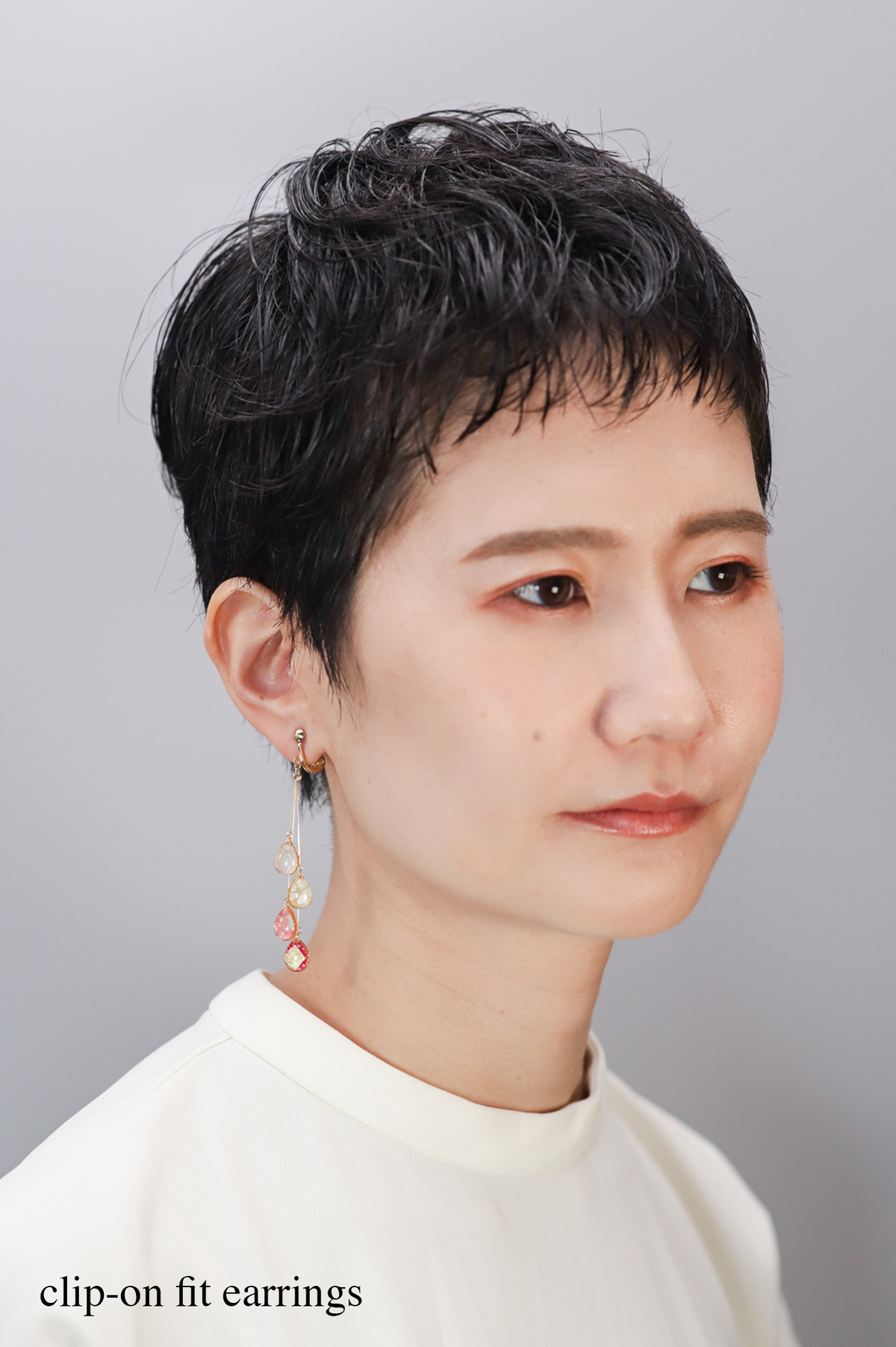 Shigure Earrings #4 - Crimson