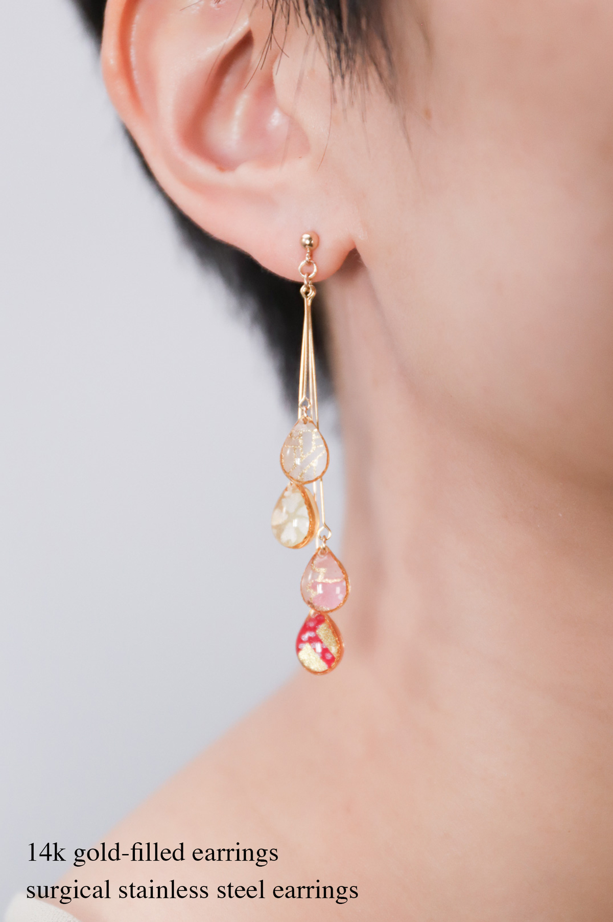 Shigure Earrings #4 - Crimson