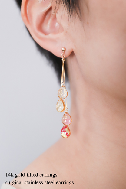 Shigure Earrings #4 - Crimson