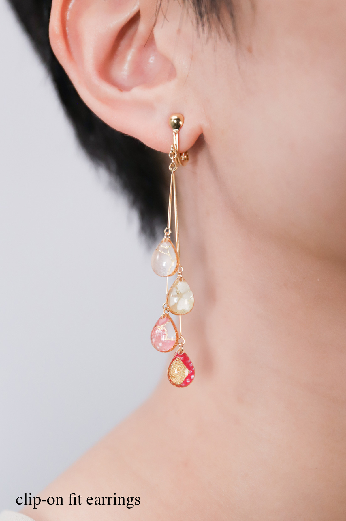 Shigure Earrings #4 - Crimson