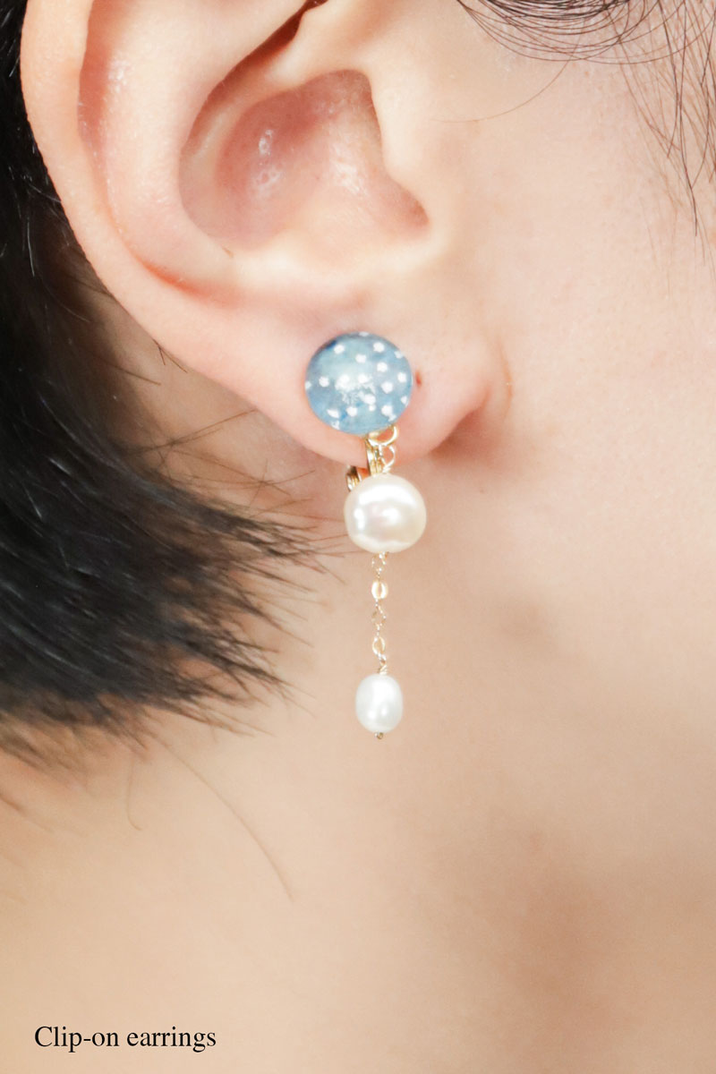 Little Spring Earrings - Hemp Leaf (Light Blue)